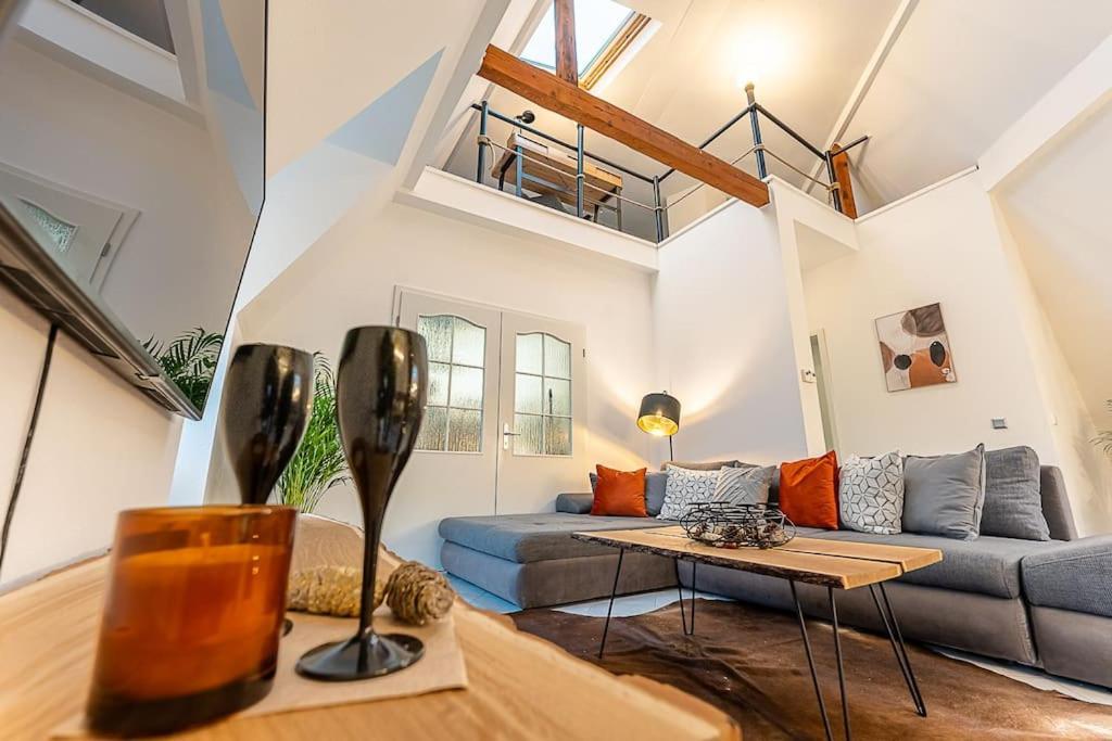 Loft Mit Billard-Tisch Und Ps4 Apartment Wuppertal Ngoại thất bức ảnh