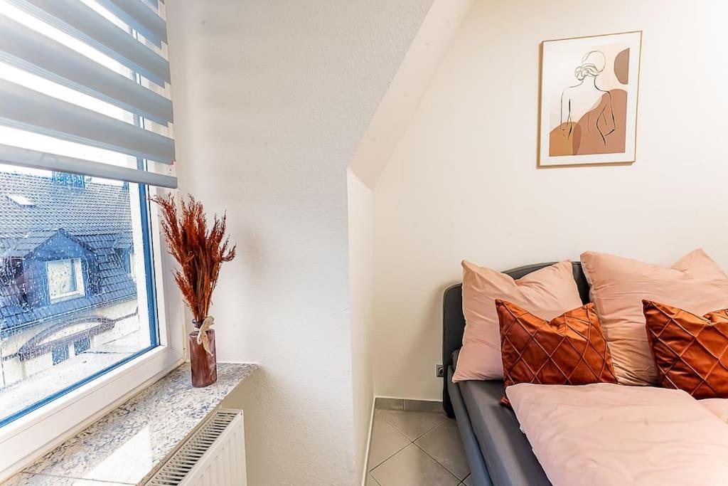 Loft Mit Billard-Tisch Und Ps4 Apartment Wuppertal Ngoại thất bức ảnh